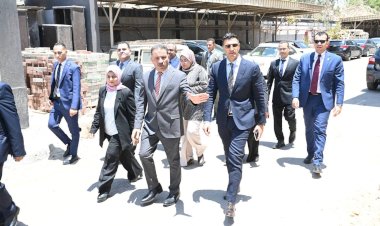 وزير الصناعة يتفقد مقر مصلحة الرقابة الصناعية للاطلاع على أعمال التطوير والإنشاءات واستعراض اختصاصات المصلحة والخدمات