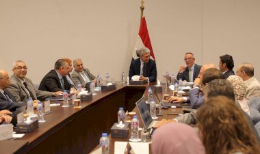 وزير السياحة والآثار يترأس اجتماع مجلس إدارة هيئة المتحف المصري الكبير