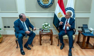 وزير البترول و«أباتشي» يبحثان تعزيز الاستثمارات وخطط زيادة إنتاج النفط والغاز بالصحراء الغربية