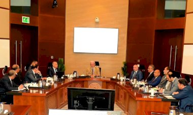 اجتماع موسع لمتابعة خطط تطوير «القابضة للصناعات المعدنية» وشركاتها التابعة