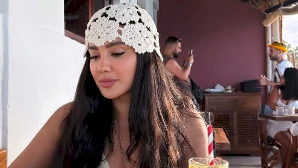 مي القاضي في زنجبار عقب انتهاء تصوير فيلمها الجديد “طه الغريب”