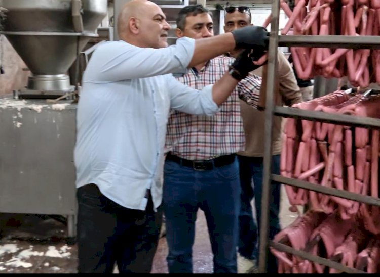 "الزراعة" تضبط 125 طنًا من اللحوم ومنتجاتها المخالفة خلال يونيو.. وتحرر 692 محضرًا بالمحافظات