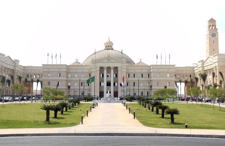 جامعة القاهرة تطلق قافلة متخصصة للكشف المبكر عن سرطان الثدى