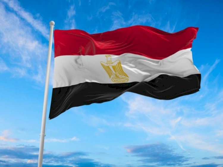مصر تدين اعتداء إيران على الإمارات وقطر والكويت والبحرين وتعرب عن تضامنها الكامل