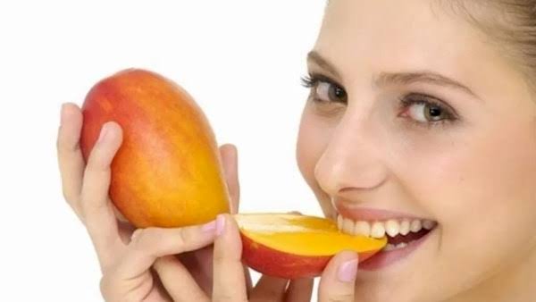 ماذا يحدث لجسمك عند تناول المانجو بانتظام؟.. تحذيرات لا تتجاهلها