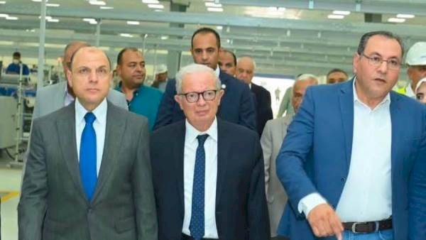 نائب رئيس الوزراء يجري جولة ميدانية بالمصانع الجديدة بشركة مصر للغزل والنسيج بالمحلة الكبرى