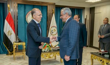 وزير الدولة للإنتاج الحربي يبحث مع سفير بلغاريا بالقاهرة سبل تعزيز التعاون المشترك