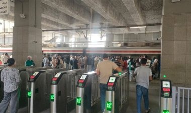 النقل: جميع مرافق ووسائل النقل الجماعي تعمل بكفاءة كاملة ولم تتأثر بزلزال اليوم