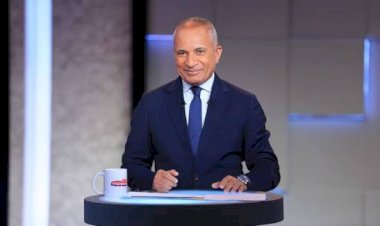عقد العمل بتاعه بيقول إيه؟.. أحمد موسى لمدير محل غزوة المطعم: فصلت الراجل ليه؟
