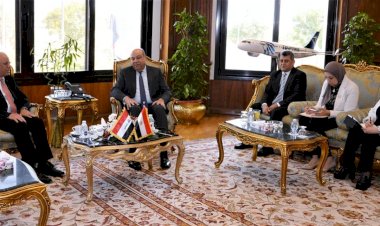 وزير الطيران يلتقي سفير العراق بالقاهرة لبحث آفاق التعاون وتبادل الخبرات في مجال الطيران المدني