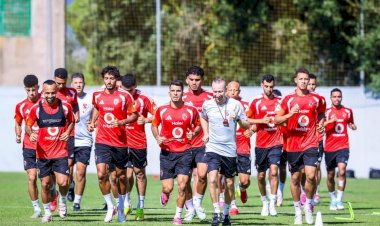 القنوات الناقلة لمباراة الأهلى وبرشلونة فى كأس خوان جامبر