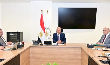 وزير الري يتابع الموقف التنفيذي لمشروع "دعم تحديث إدارة الموارد المائية بقطاع الزراعة في مصر"