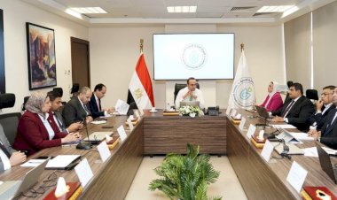 رئيس «الرعاية الصحية» يوجه بتقليص قوائم الانتظار وإنشاء عنايات مركزة ومراكز تميز بمحافظات التأمين الشامل