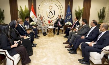 الرعاية الصحية: اتفاق ثلاثي مع «كوتش» و«ميدترونيك» لتدريب 20 طبيبًا مصريًا على الجراحات الروبوتية
