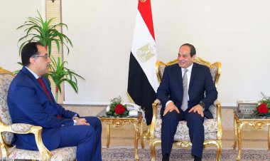 رئيس الوزراء يهنئ الرئيس السيسي بمناسبة ذكرى المولد النبوي الشريف