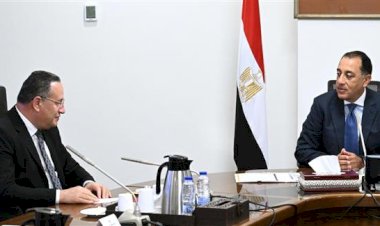 رئيس الوزراء يتابع جهود تطوير منظومة عمل الطلاب الوافدين