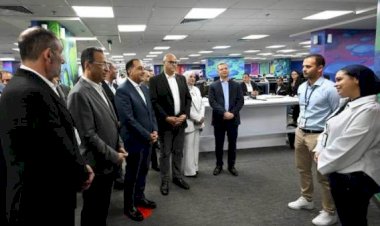 رئيس الوزراء يزور مقر شركة ساذرلاند الأمريكية الرائدة في مجال خدمات العمليات التجارية