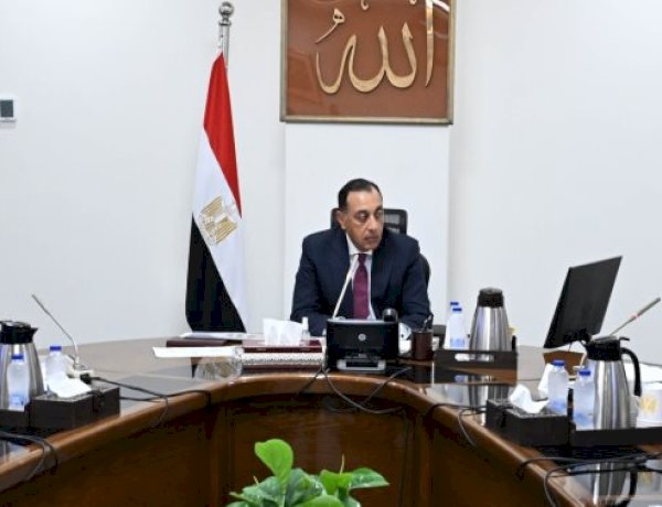 رئيس الوزراء يستعرض الإجراءات التنفيذية لفض التشابكات المالية بين "المالية" وهيئة السلع التموينية