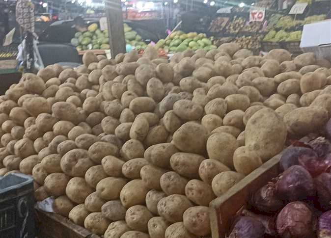 سعر الخضار والفاكهة اليوم السبت في الأسواق