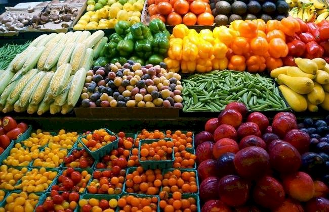 سعر الخضار والفاكهة اليوم الأحد في الأسواق