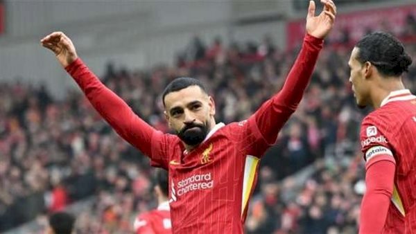 محمد صلاح يقتحم قائمة أساطير القرن الـ21 بجوار ميسي ورونالدو