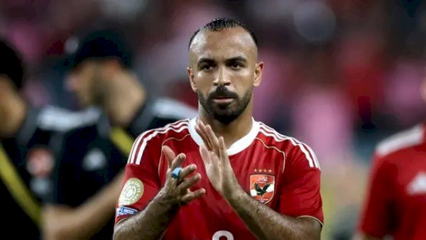 أبرزهم أفشة.. الأهلي ينتظر تقرير عموتة لحسم مصير بعض اللاعبين