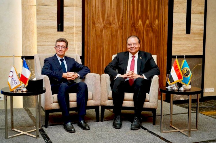 تعاون مصري فرنسي لتأهيل الكوادر الصحية وفق معايير GAHAR للمنشآت الخضراء والمستدامة