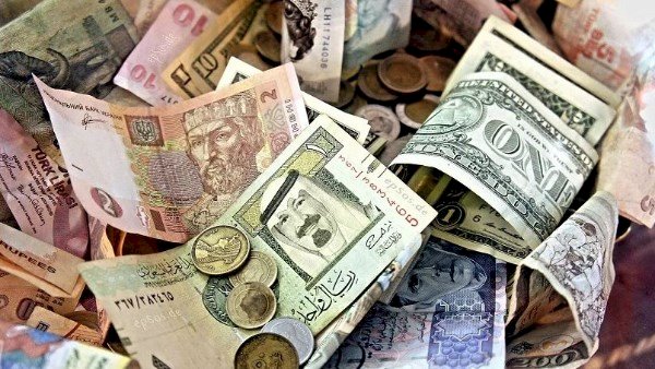 أسعار العملات في مصر اليوم الأربعاء