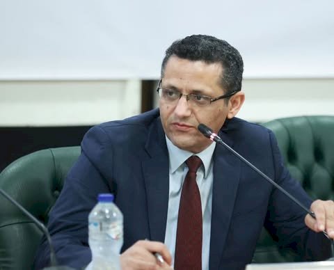 نقيب الصحفيين يخاطب الجهات المختصة ضد مؤسسات تستغل المتدربين