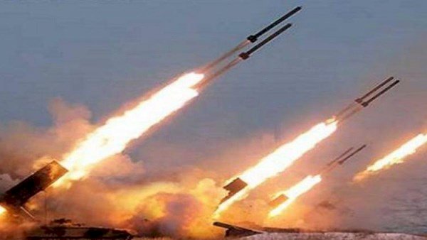 اليمن .. هجوم حوثي على ميناء المخا يقتـ.ل شخصا ويصيب 8 أخرين