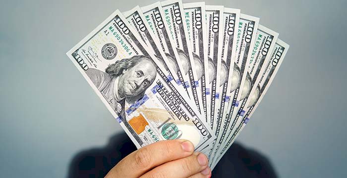 أسعار الدولار في مصر اليوم الإثنين