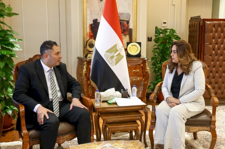 وزيرة التنمية المحلية تتابع مع محافظ دمياط مشروعات الخطة الاستثمارية وملفات التصالح ومنظومة النظافة