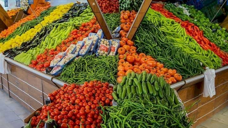 سعر الخضار والفاكهة اليوم الأربعاء في الأسواق