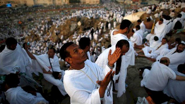 غلق باب التقديم لحج الجمعيات الأهلية لموسم حج 1448هـ - 2027م  غدًا الإثنين