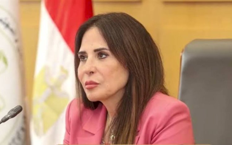 وزيرة الإسكان تتابع مستجدات ملفات العمل والمشروعات بمدينة السويس الجديدة