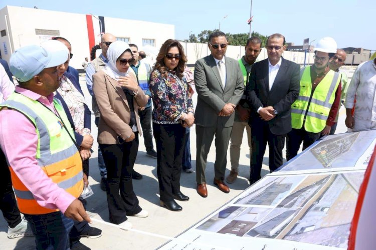 وزيرة التنمية المحلية ومحافظ القليوبية يفتتحان وحدة احتجاز المضبوطات ومركبات التكهين بالخانكة