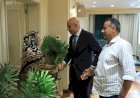 كرامة المعلمين خط أحمر.. وزير التعليم يكرم مديرى مدرستى برقطا والشهيد أحمد سمير