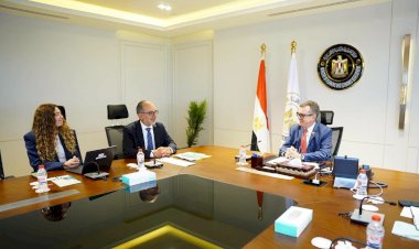 وزير التخطيط و«التمويل الدولية» يبحثان تعزيز مشاركة القطاع الخاص في مشروعات الطاقة والمياه والبنية التحتية