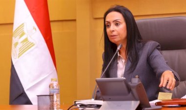 وزيرة التضامن الاجتماعي تتابع تداعيات حادث انقلاب أتوبيس بجنوب سيناء