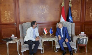 أسامة ربيع يلتقي الرئيس التنفيذي لمؤسسة لويدز ليست انتليجينس لتعزيز التعاون والتنسيق المشترك