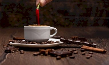 أطعمة لا تتناوليها قبل النوم.. 9 أكلات قد تؤثر على نومك