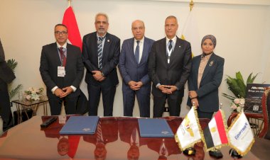 وزير الطيران المدني يشهد توقيع اتفاقية «CO2 Connect» بين مصرللطيران والأياتا لتعزيز الاستدامة البيئية