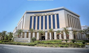 وزيرة الإسكان تصدر 7 قرارات إزالة لمخالفات بناء بالساحل الشمالي الغربي ومدينة القاهرة الجديدة