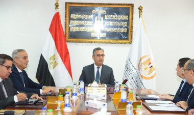 وزير التموين يوجه بتكثيف ضخ السلع الأكثر إقبالًا وسرعة إعادة الإمداد وفق معدلات الطلب