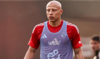 عمر الجزار مدافع الأهلي يتوجه إلى ألمانيا اليوم لإجراء جراحة الصليبي