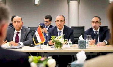 وزير الخارجية يبحث مع مستشار الأمن القومي البريطاني سبل تعزيز العلاقات الثنائية والتطورات الإقليمية
