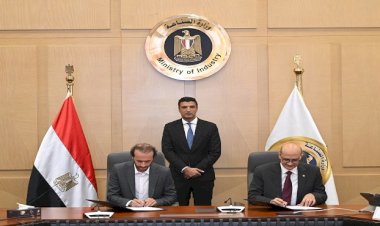 وزير الصناعة يشهد مراسم إطلاق وتسليم أول روبوت صناعي مصري بأيادٍ وعقول مصرية وتكنولوجيا محلية