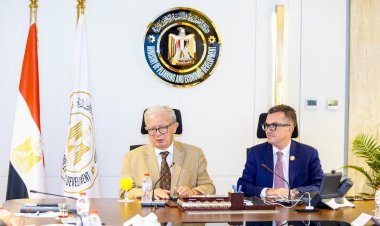 وزير التخطيط يبحث مع بنك الاستثمار الأوروبي التوسع في "التمويل المبتكر" وآليات ضمان البنية التحتية