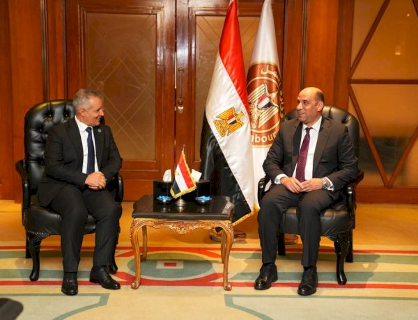 وزير العمل يلتقي نظيره اليمني لبحث تعزيز التعاون في التشغيل والتدريب وتأهيل العمالة