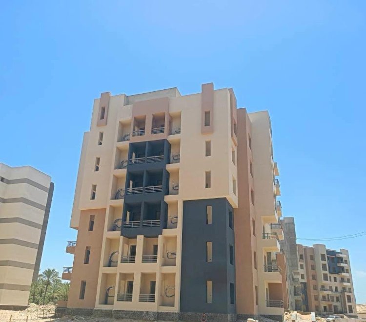 وزيرة الإسكان تتابع موقف تنفيذ مشروعات التطوير والإسكان بمدينة دمياط الجديدة